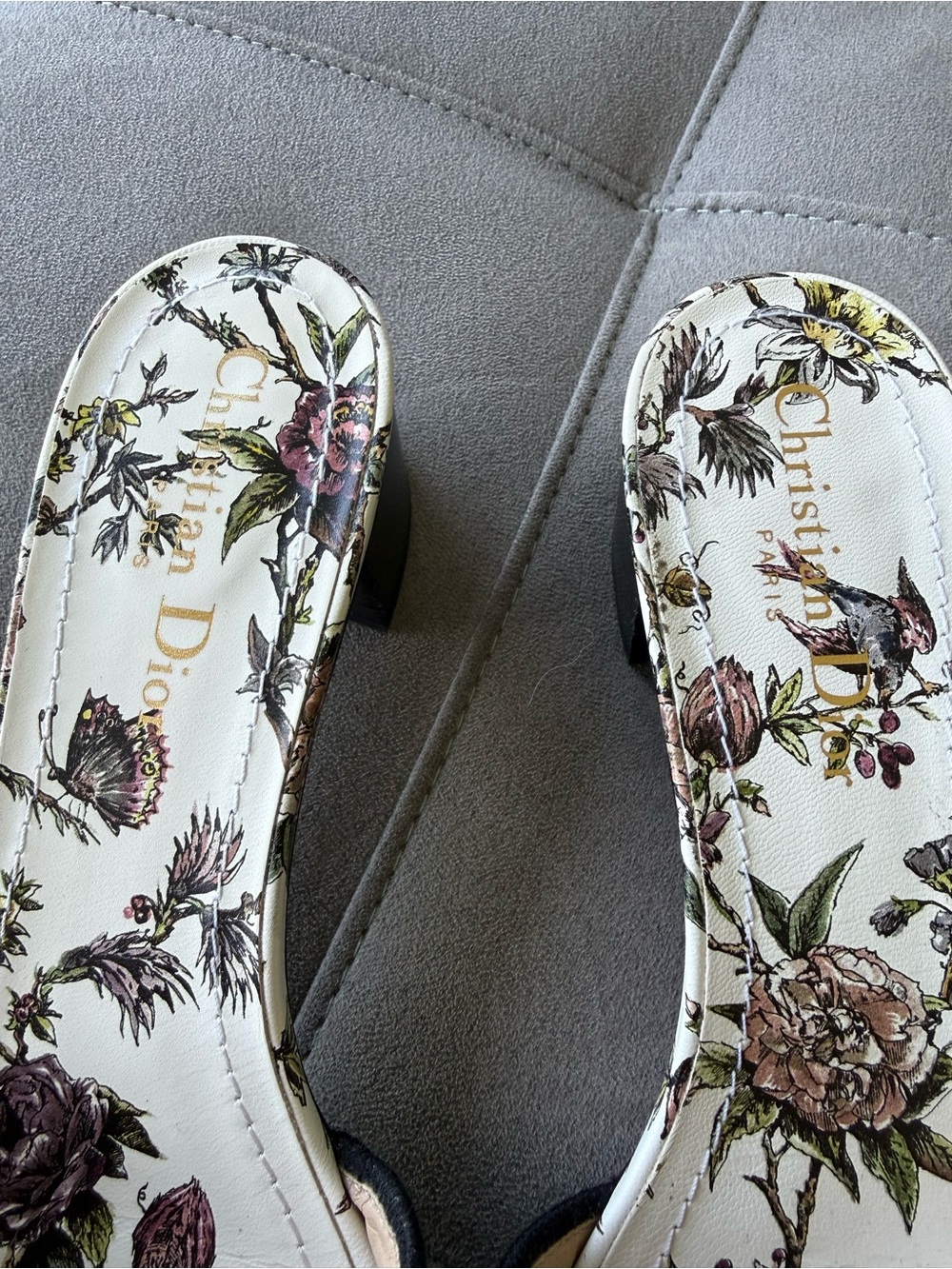 Dior Dway Black & White Floral Logo Slide Mules - Picture 6 of 11